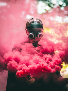 D17 X Zahalen v dýmu