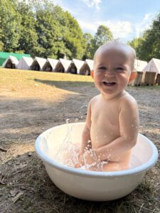 D - T - Vaclachová Karolína - Na táboře je prostě blaze!